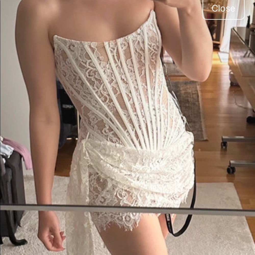 Heiress - white lace mini dress
